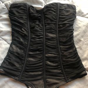 CORSET STYLE TUBE TOP/BODYSUIT